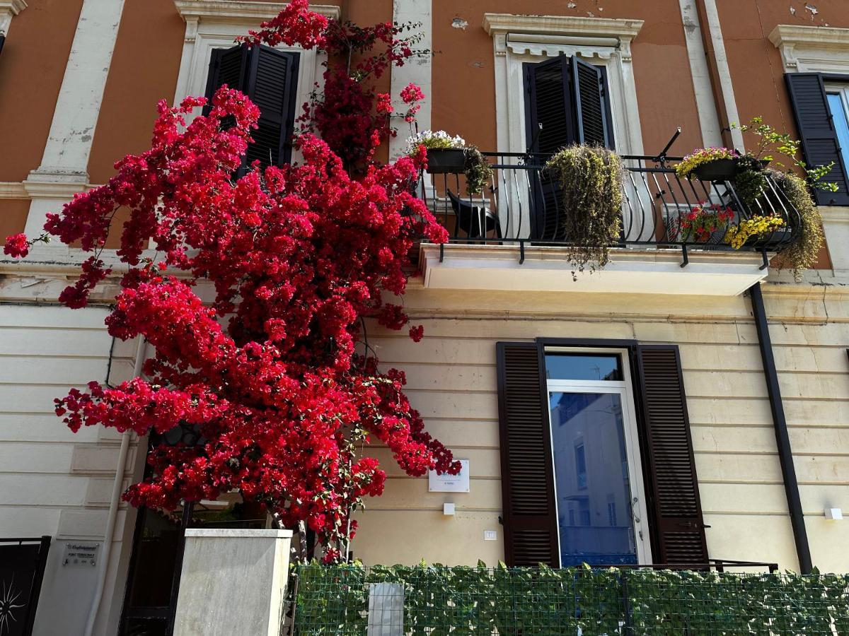 Mariviva Guest House Terracina Bagian luar foto